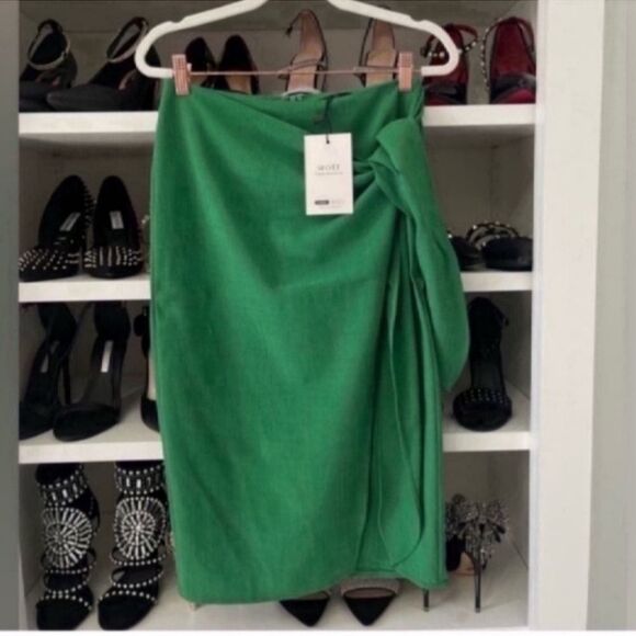 NWT VISCOSE WRAP KNOTTED SKIRT Size XS - Picture 7 of 8